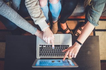 What Are Audio Articles? Why Is It Important for Content Marketing Teams?